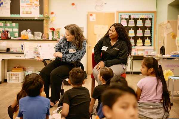 Horace Mann United Way reading day Dallas
